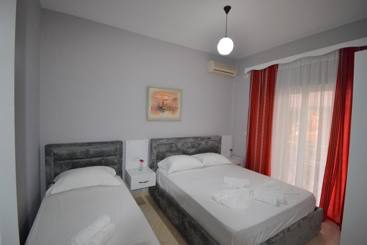 Little Cozy Apartment 1 Sarande Exterior photo